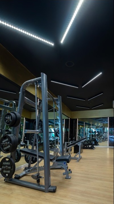 GYM09